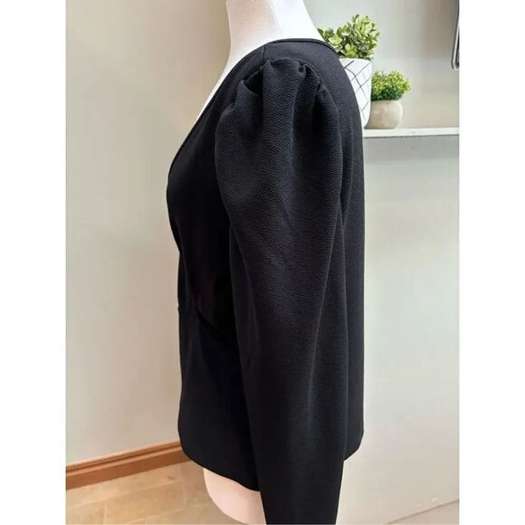 Shein Curve 2X Black long sleeve pouf shoulder polyester faux wrap low cut blous - Picture 2 of 5